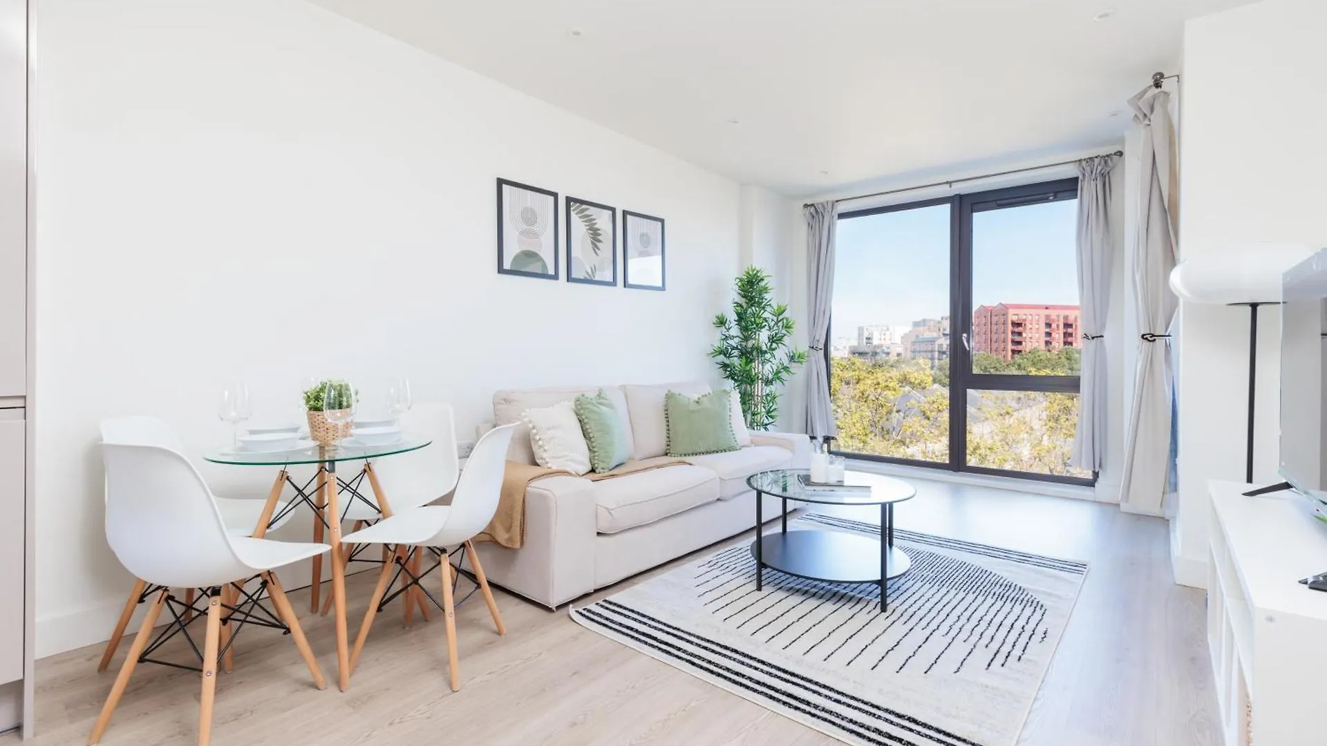 Apartment Modern Flat Canary Wharf, Close To Central London