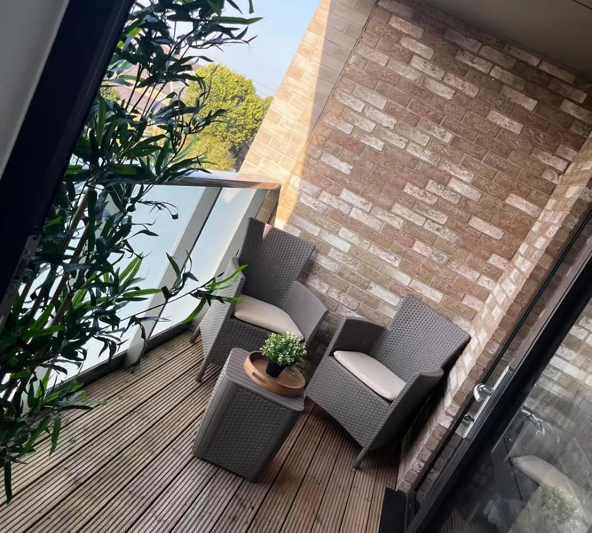 Modern Flat Canary Wharf, Close To Central London Apartment